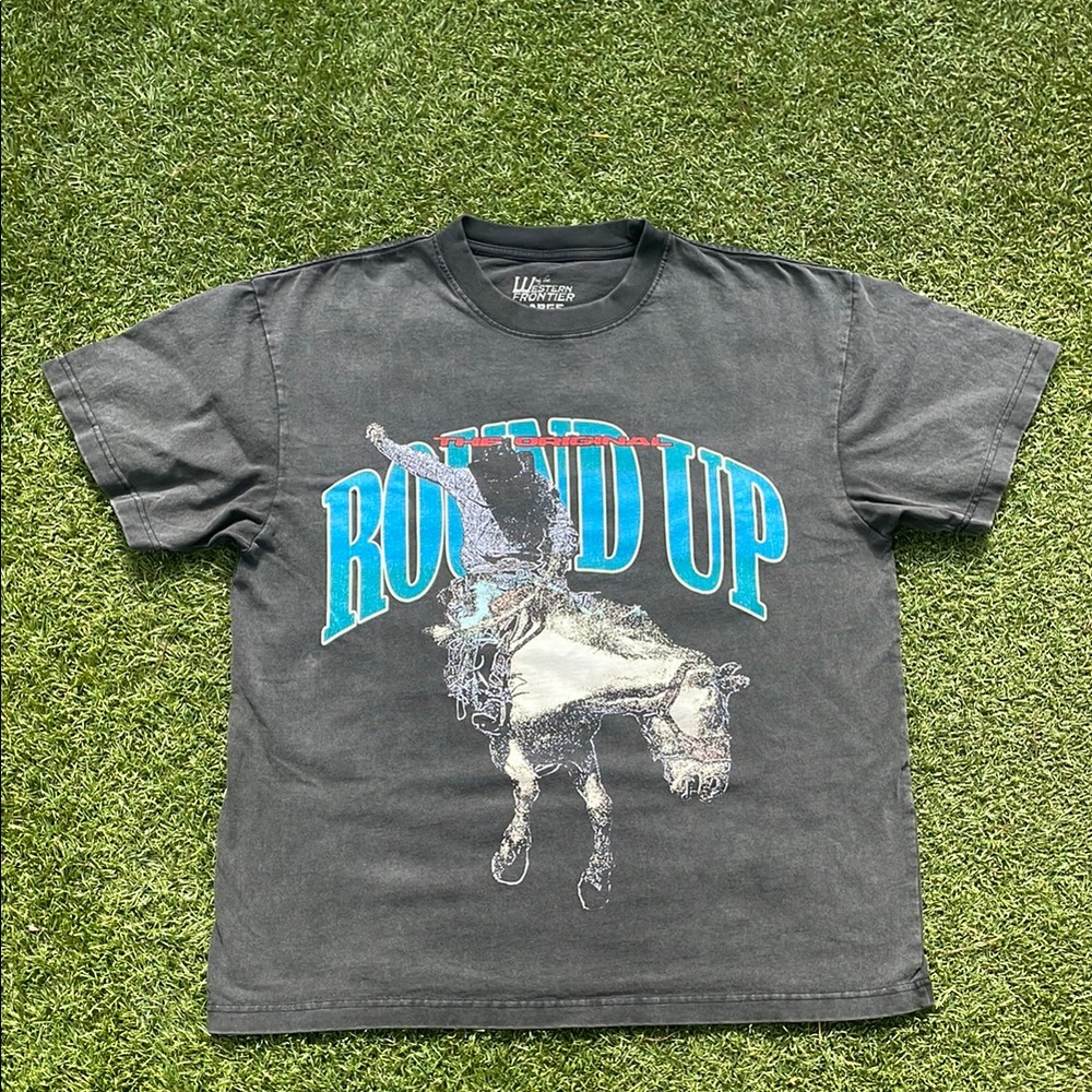 Graphic T-Shirt - Black